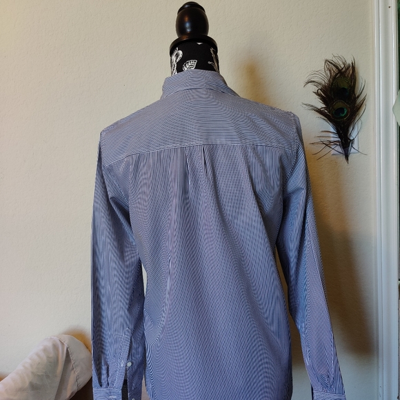 NWOT J. Crew little Boys Button Down Striped Shirt π (Boy's Size 4) π π - Picture 2 of 16